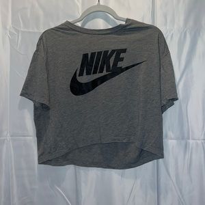 Nike cropped t shirt